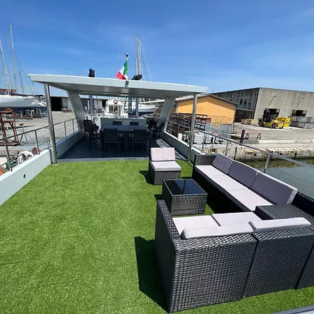 Houseboat Marina di Ravenna